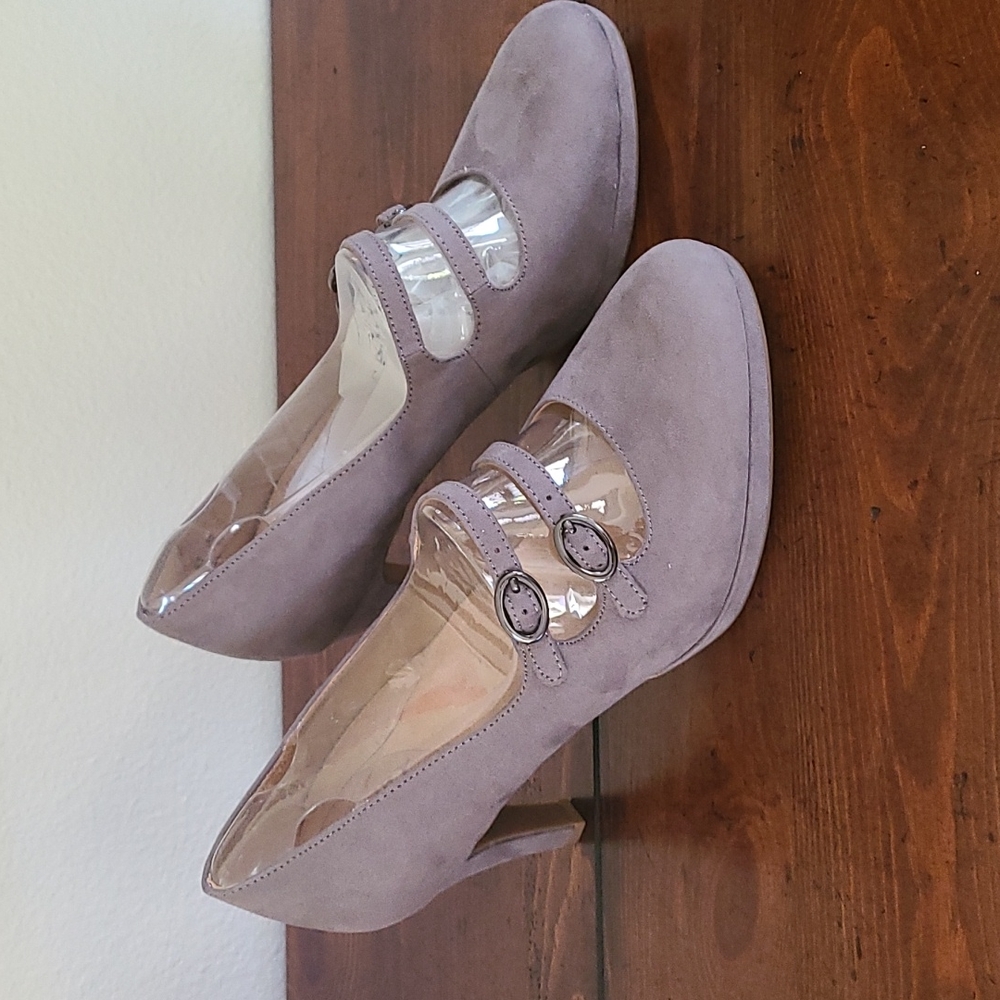 Naturalizer Prudence Mary Jane Pump